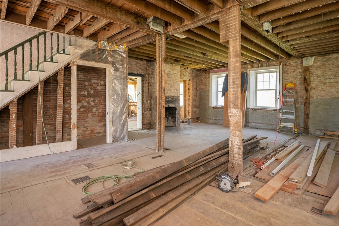 1694 Payne Road Farmington, NY 14425 - Photo 8 of 24