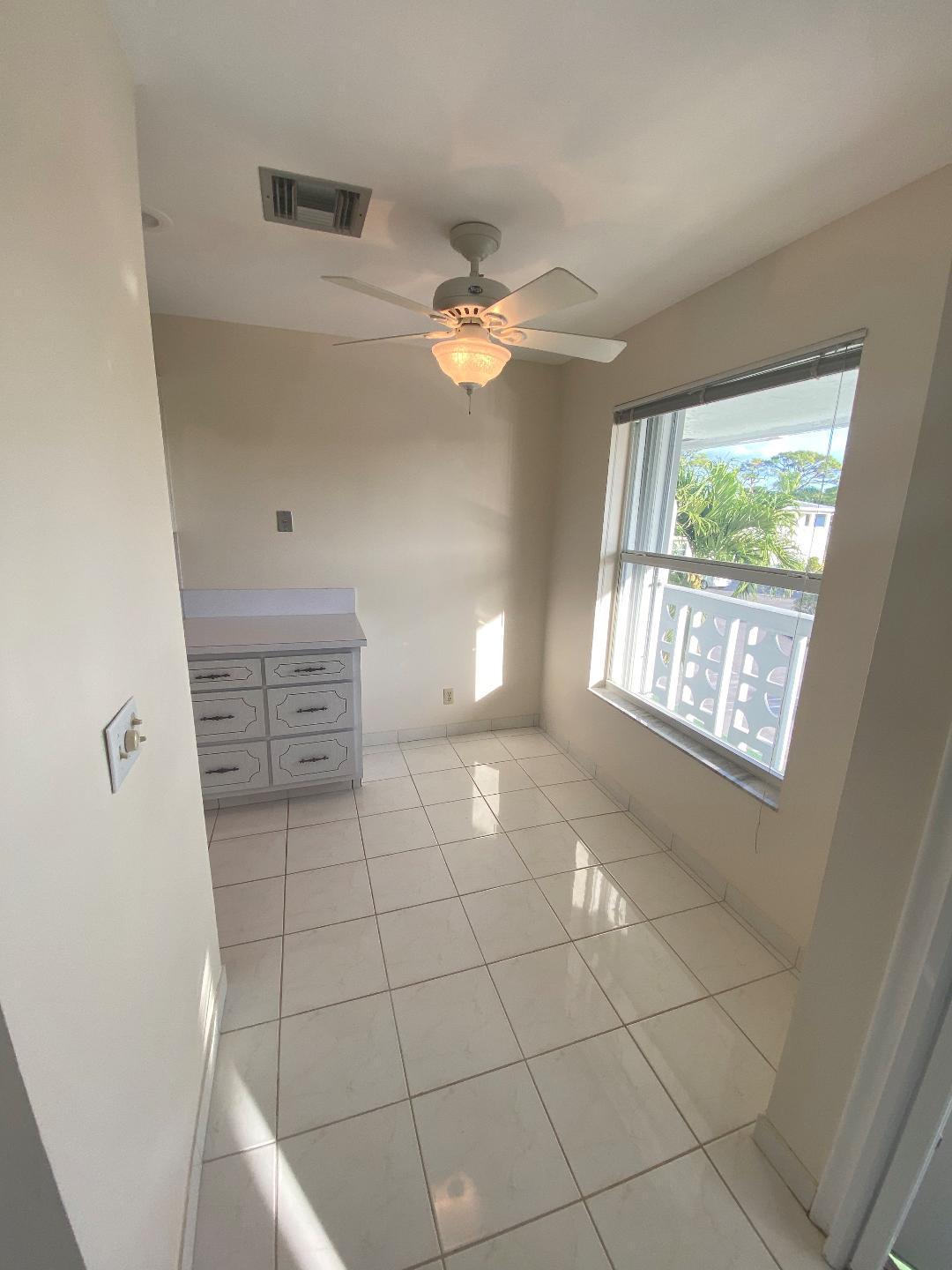 2731 Southwest 15th Street, Unit 203 Delray Beach, FL 33445 - Photo 8 of 15 Eat-in kitchen
