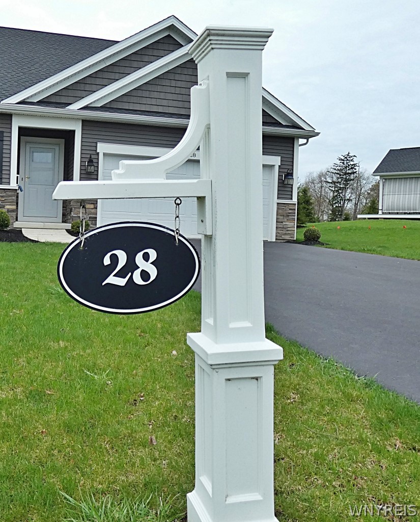 6385 Boston State Road, Unit 28 Hamburg, NY 14075 - Photo 4 of 46