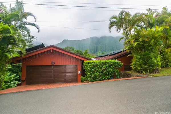 $2,400 | 45-308 Kahiko Street, Kaneohe, HI 96744