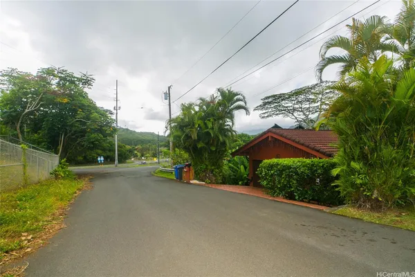 $2,400 | 45-308 Kahiko Street, Kaneohe, HI 96744