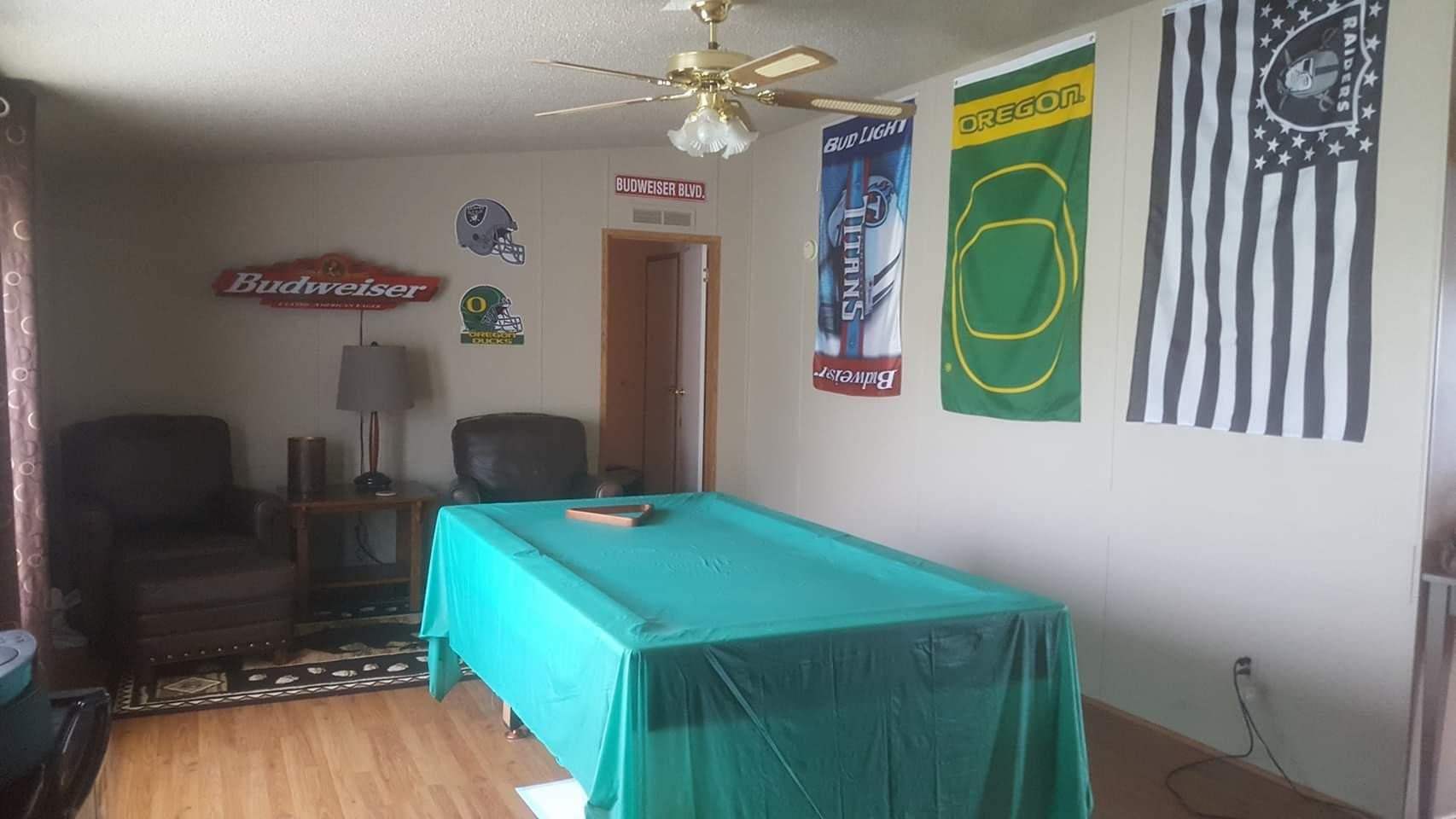 4962 Corinth Church Road Loudon, TN 37774 - Photo 6 of 18 a room with musical instruments and a fan