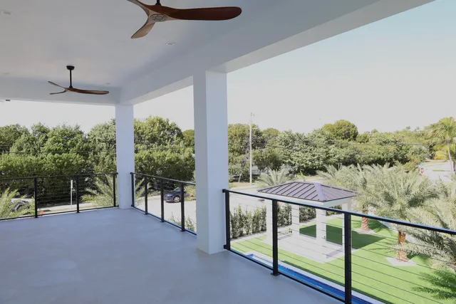 $5,950,000 | 258 Caribbean Drive, Key Largo, FL 33037