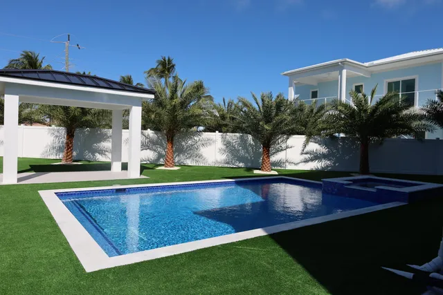 $5,950,000 | 258 Caribbean Drive, Key Largo, FL 33037