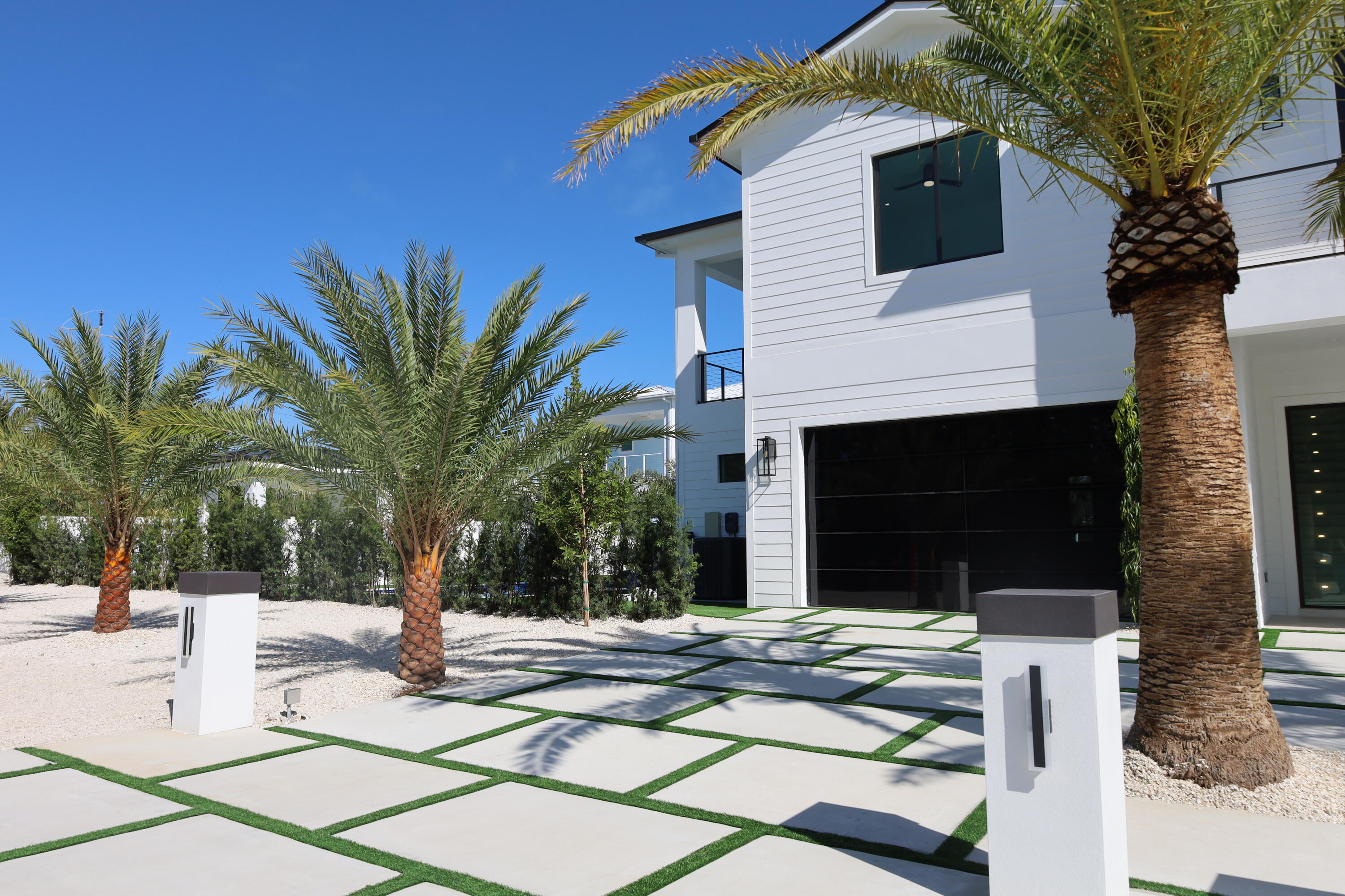 258 Caribbean Drive Key Largo, FL 33037 - Photo 5 of 23 IMG_0185