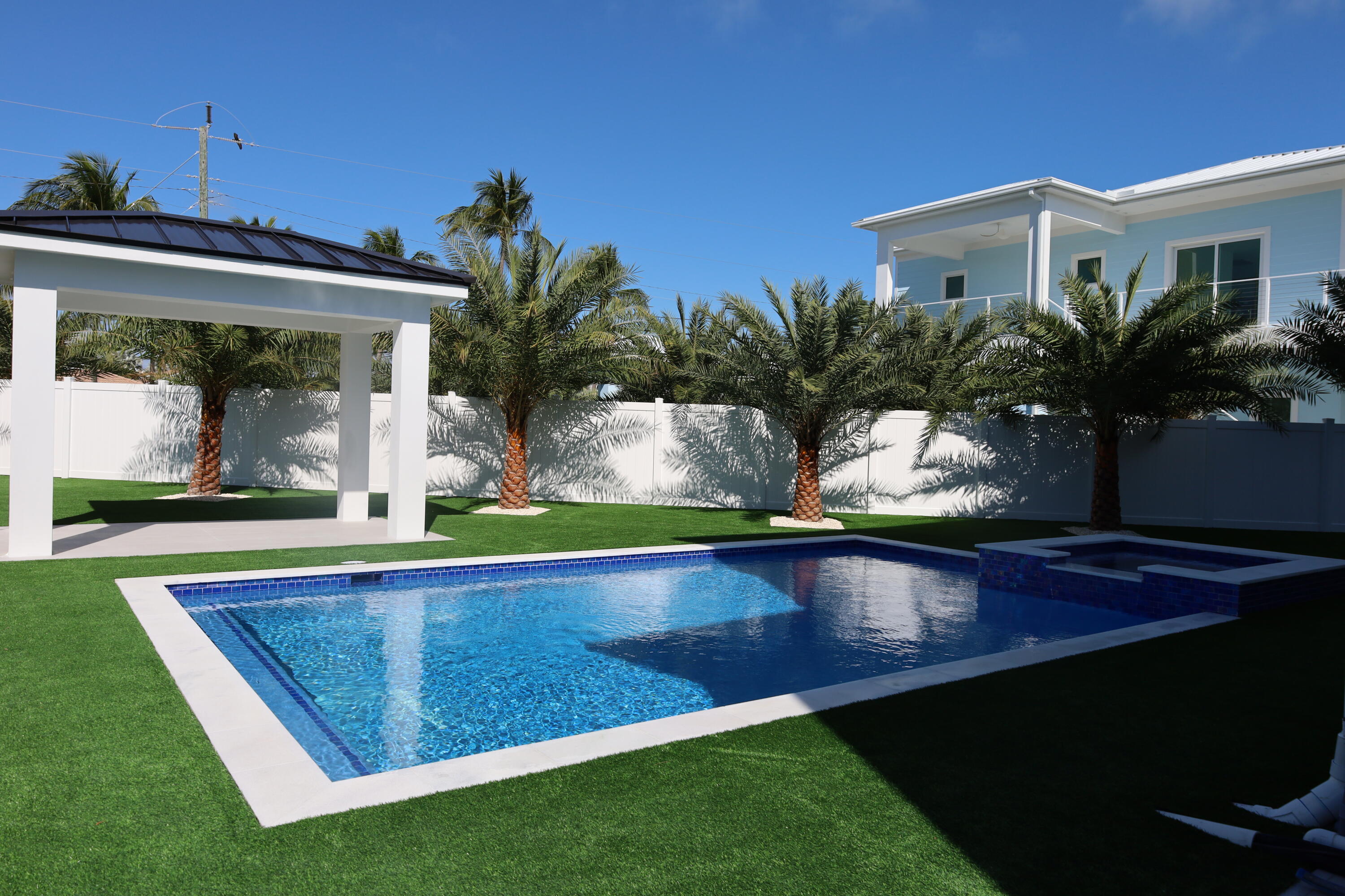 258 Caribbean Drive Key Largo, FL 33037 - Photo 7 of 23 IMG_0187