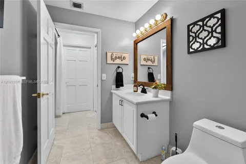 $1,490,000 | 8204 Southwest 171st Street, Palmetto Bay, FL 33157