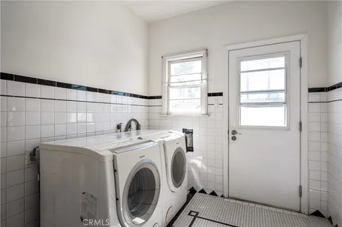 $875,000 | 1331 South Beacon Street, San Pedro, CA 90731