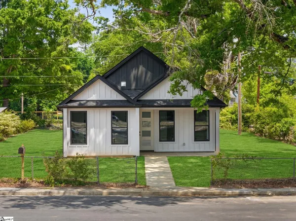 $225,000 | 223 Oak Street Lydia, Clinton, SC 29325