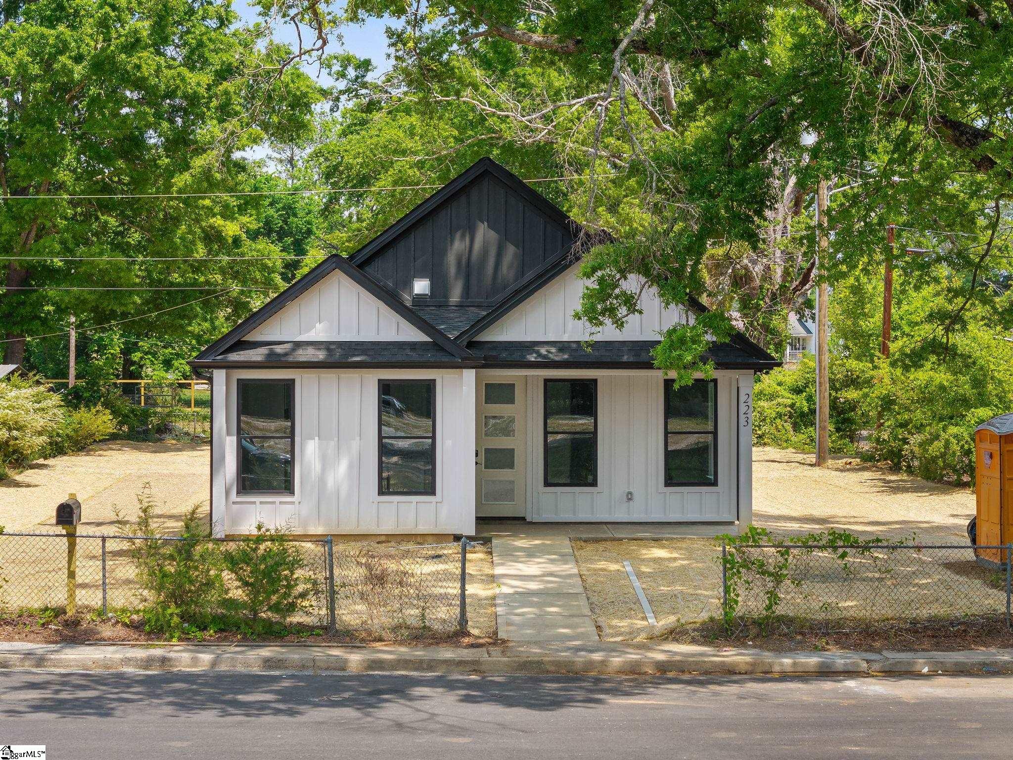 223 Oak Street Lydia Clinton, SC 29325 - Photo 2 of 30