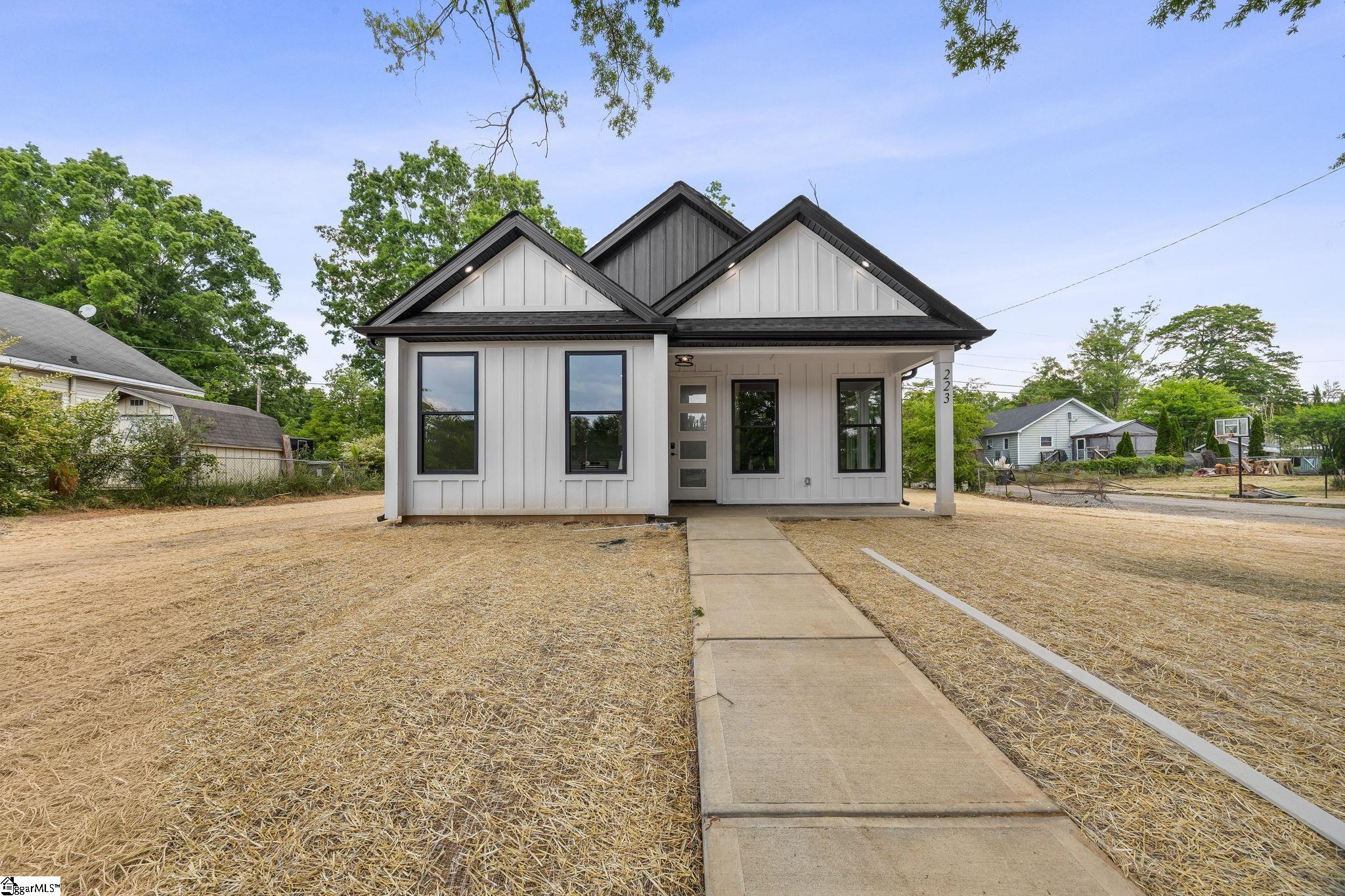 223 Oak Street Lydia Clinton, SC 29325 - Photo 3 of 30