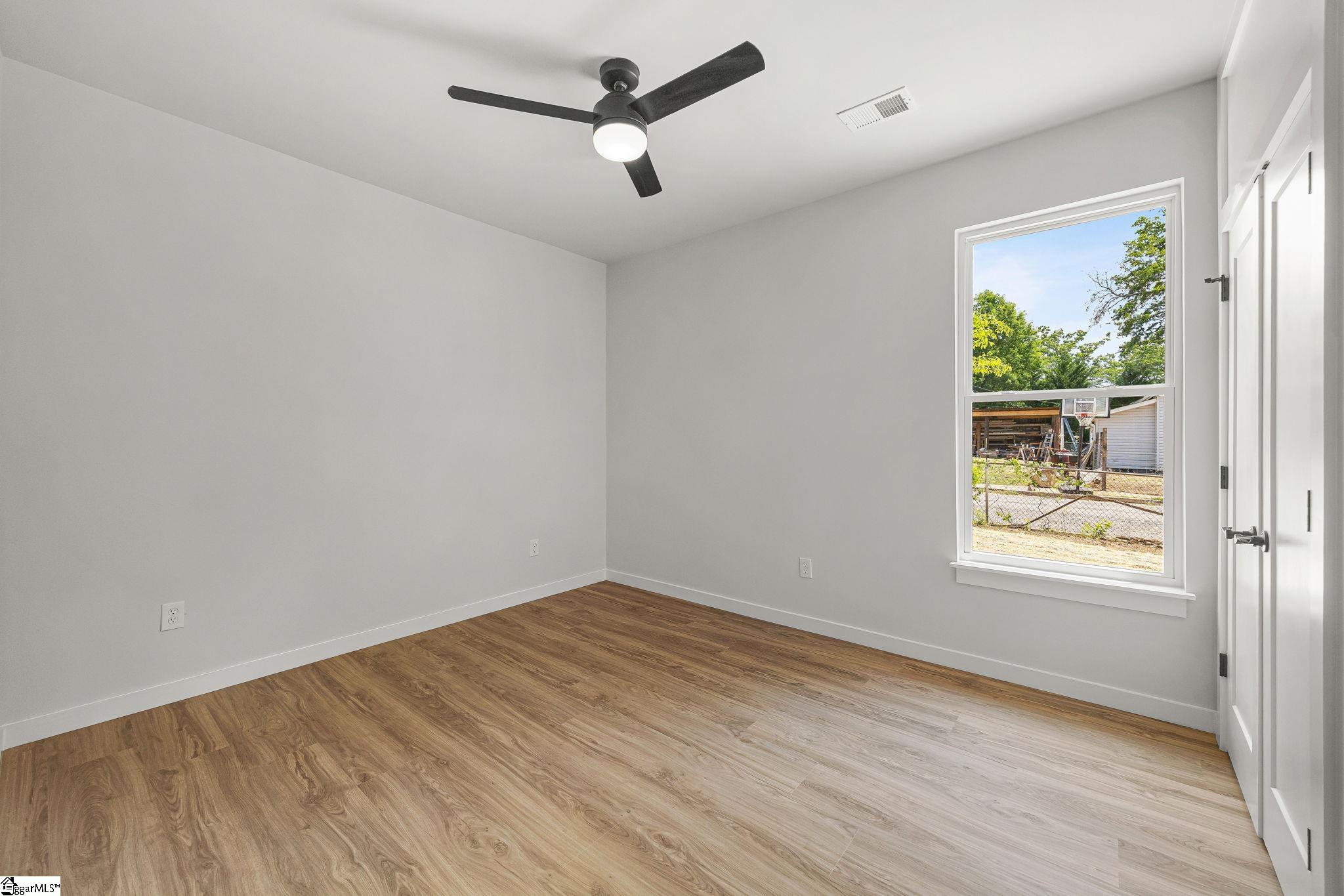 223 Oak Street Lydia Clinton, SC 29325 - Photo 10 of 30