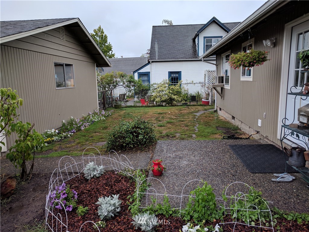 141 Southwest 5th Street Chehalis, WA 98532 - Photo 22 of 23 Gallery Image 22