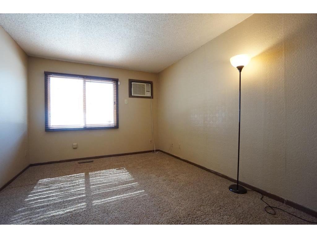 4496 Cinnamon Ridge Trail, Unit A Eagan, MN 55122 - Photo 14 of 20 Gallery Image 14