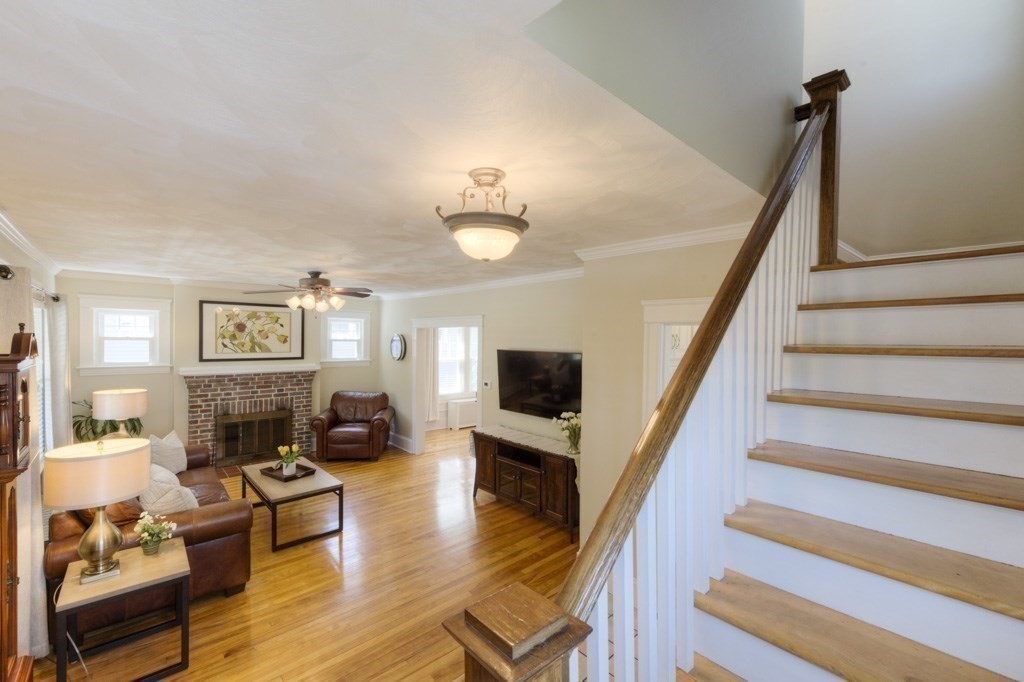 46 Eagle Road Worcester, MA 01605 - Photo 21 of 42 a living room with furniture and a flat screen tv