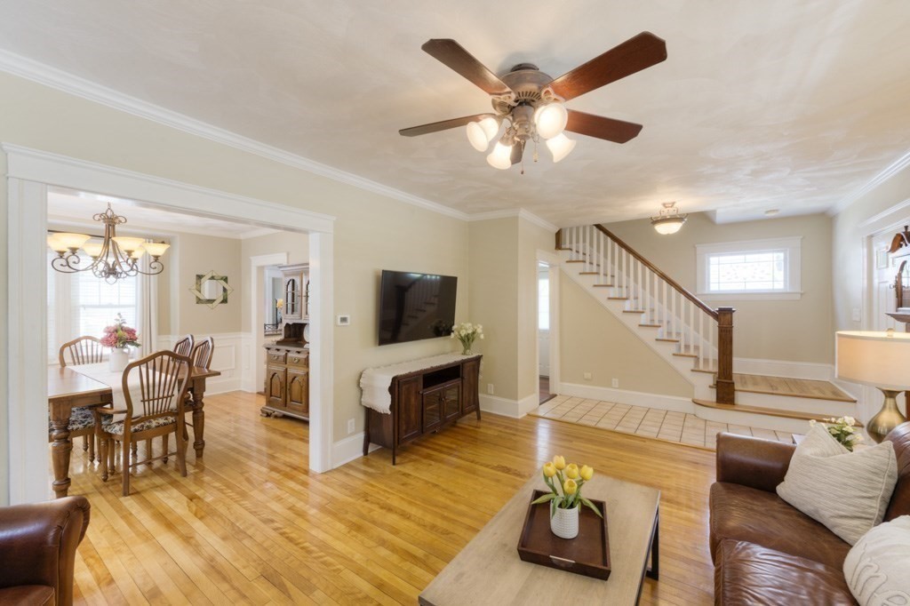 46 Eagle Road Worcester, MA 01605 - Photo 6 of 42 a living room with furniture and a flat screen tv