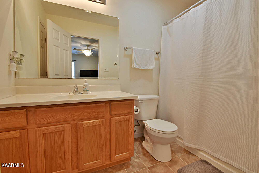 5133 Cedar Knoll Lane Corryton, TN 37721 - Photo 17 of 21 DSC_4651