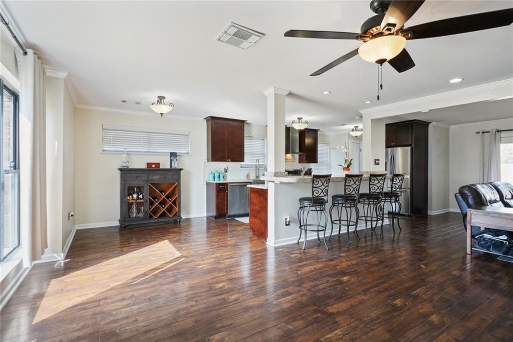 4205 Haring Road Metairie, LA 70006 - Photo 5 of 16 Gallery Image 5