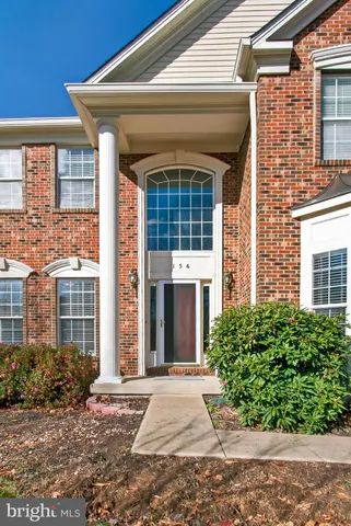 $830,000 | 156 Meadowview Lane, Warrenton, VA 20186