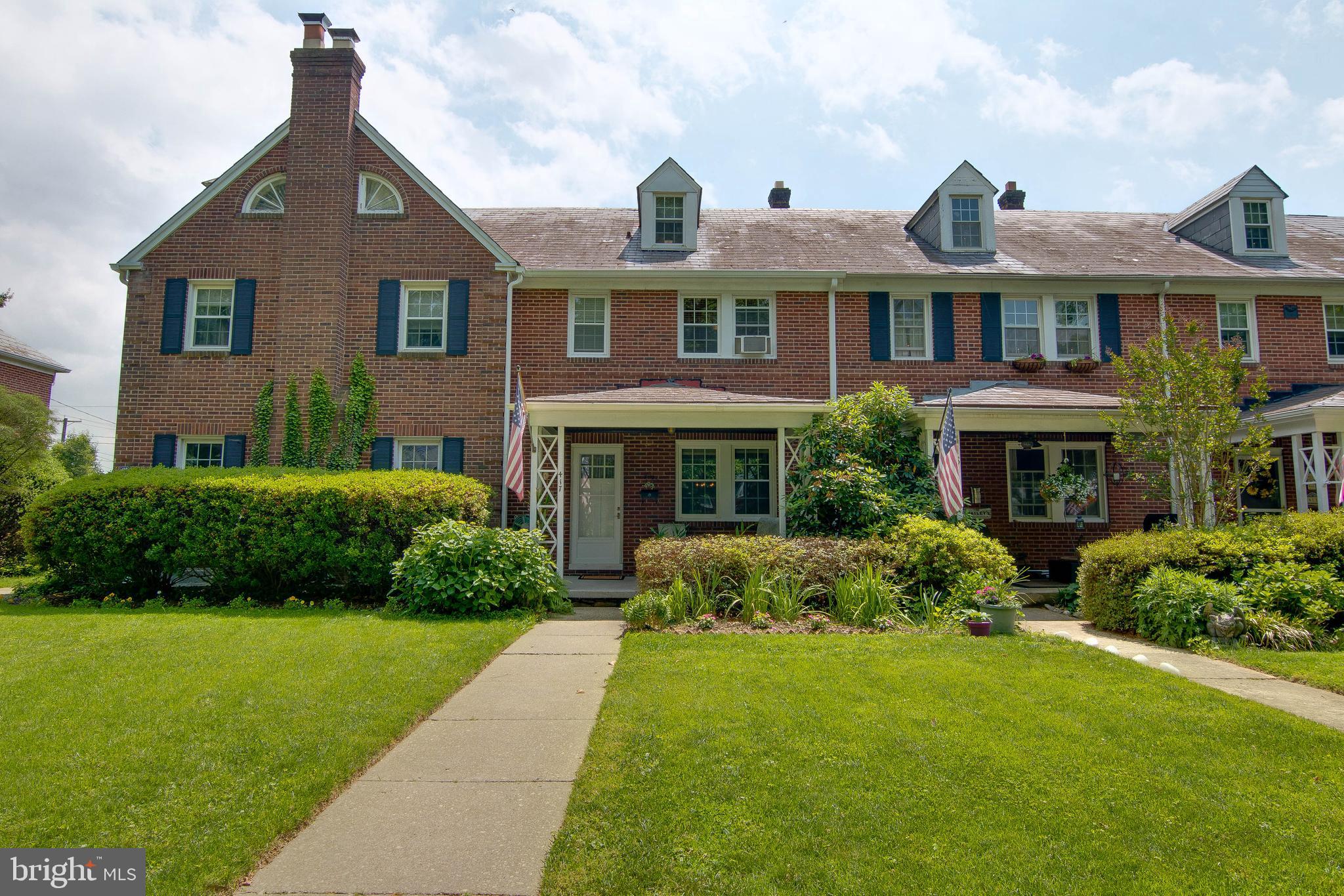 417 Dumbarton Road Baltimore, MD 21212 - Photo 1 of 34
