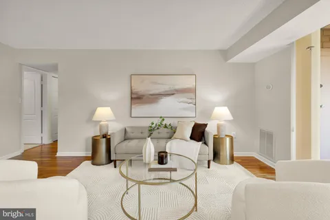 $390,000 | 2230 George C Marshall Drive, Unit 306, Falls Church, VA 22043