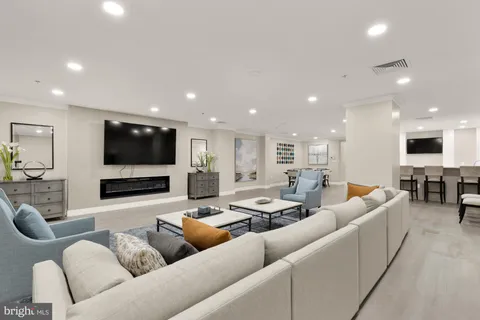 $390,000 | 2230 George C Marshall Drive, Unit 306, Falls Church, VA 22043