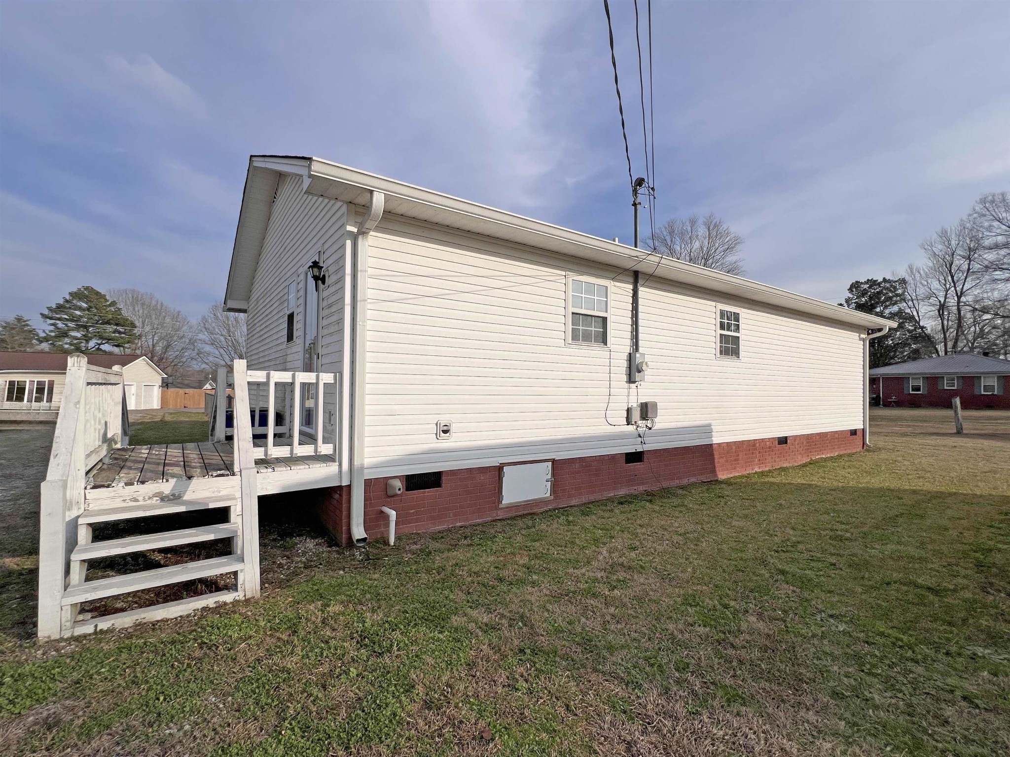 530 Stout Street Savannah, TN 38372 - Photo 32 of 39 a front view of a house with a yard