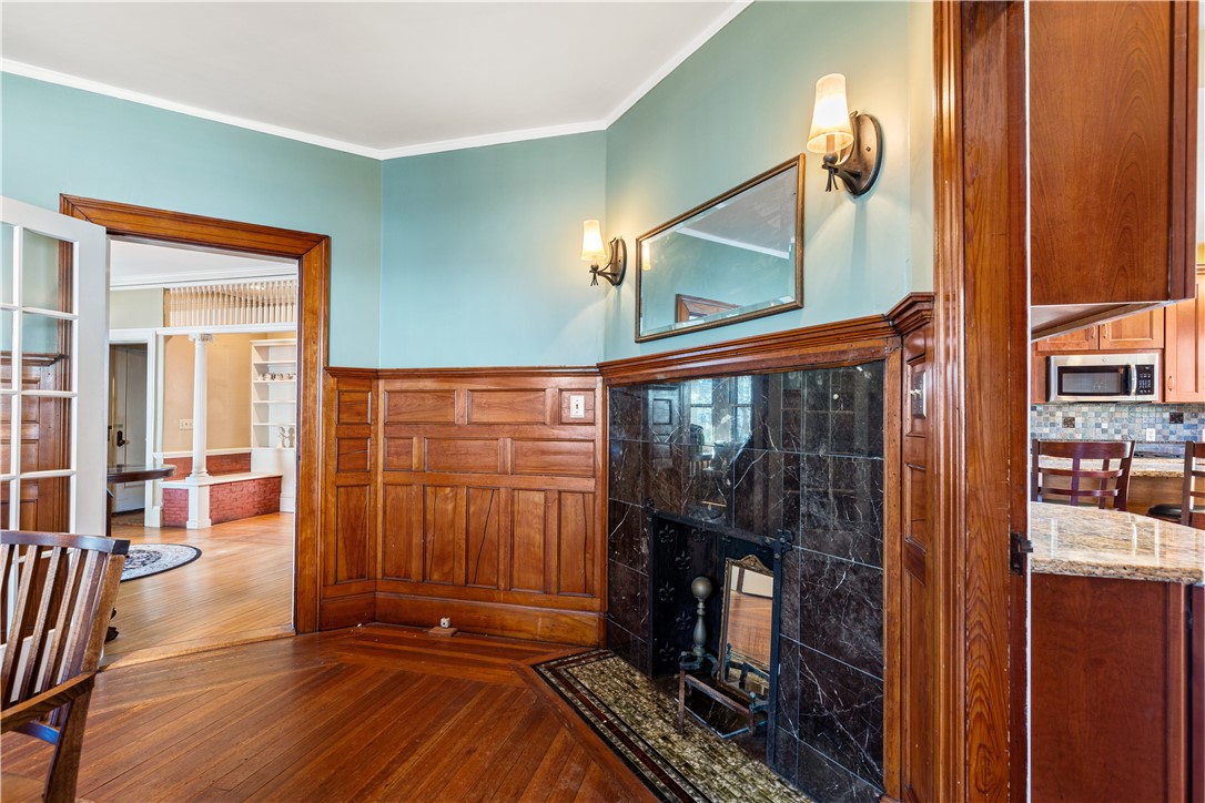 73 Strathmore Road Cranston, RI 02905 - Photo 9 of 49 Dining Room