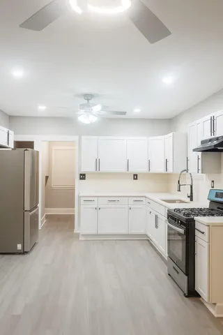 $235,000 | 402 West Melvina Street, Milwaukee, WI 53212