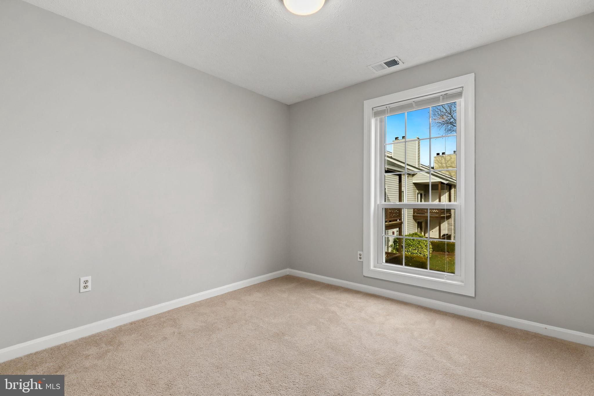 10038 Oakton Terrace Road Oakton, VA 22124 - Photo 14 of 25