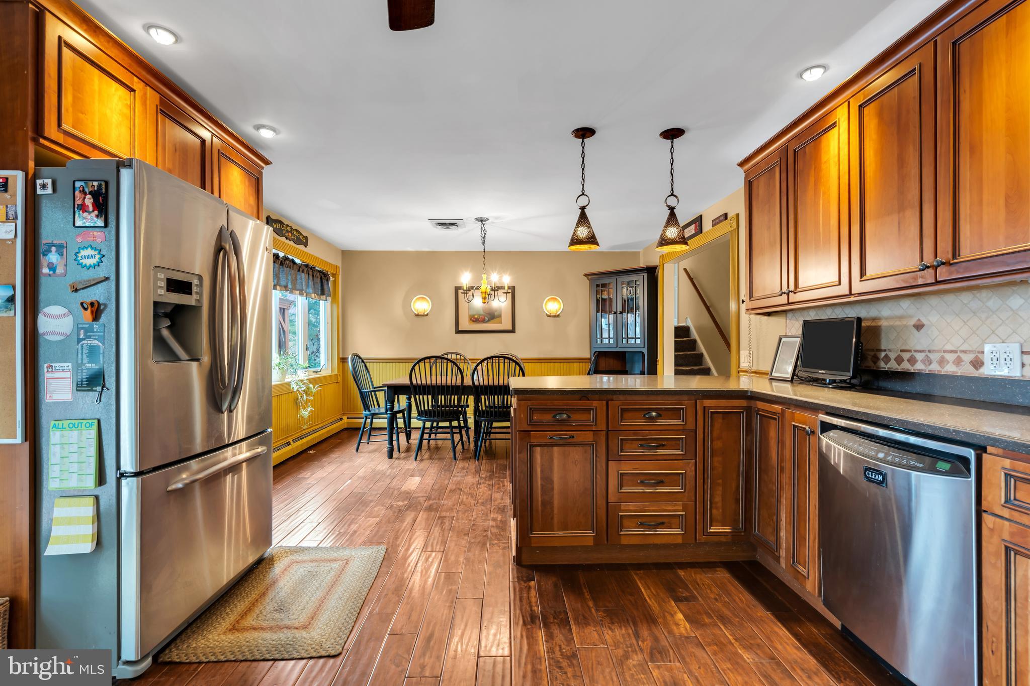 43 Morgan Road Aston, PA 19014 - Photo 10 of 30 Kitchen