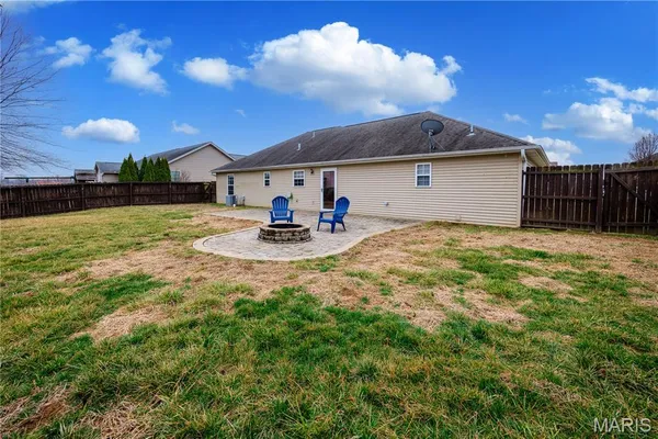 $278,500 | 1686 Columbia Drive, Jackson, MO 63755