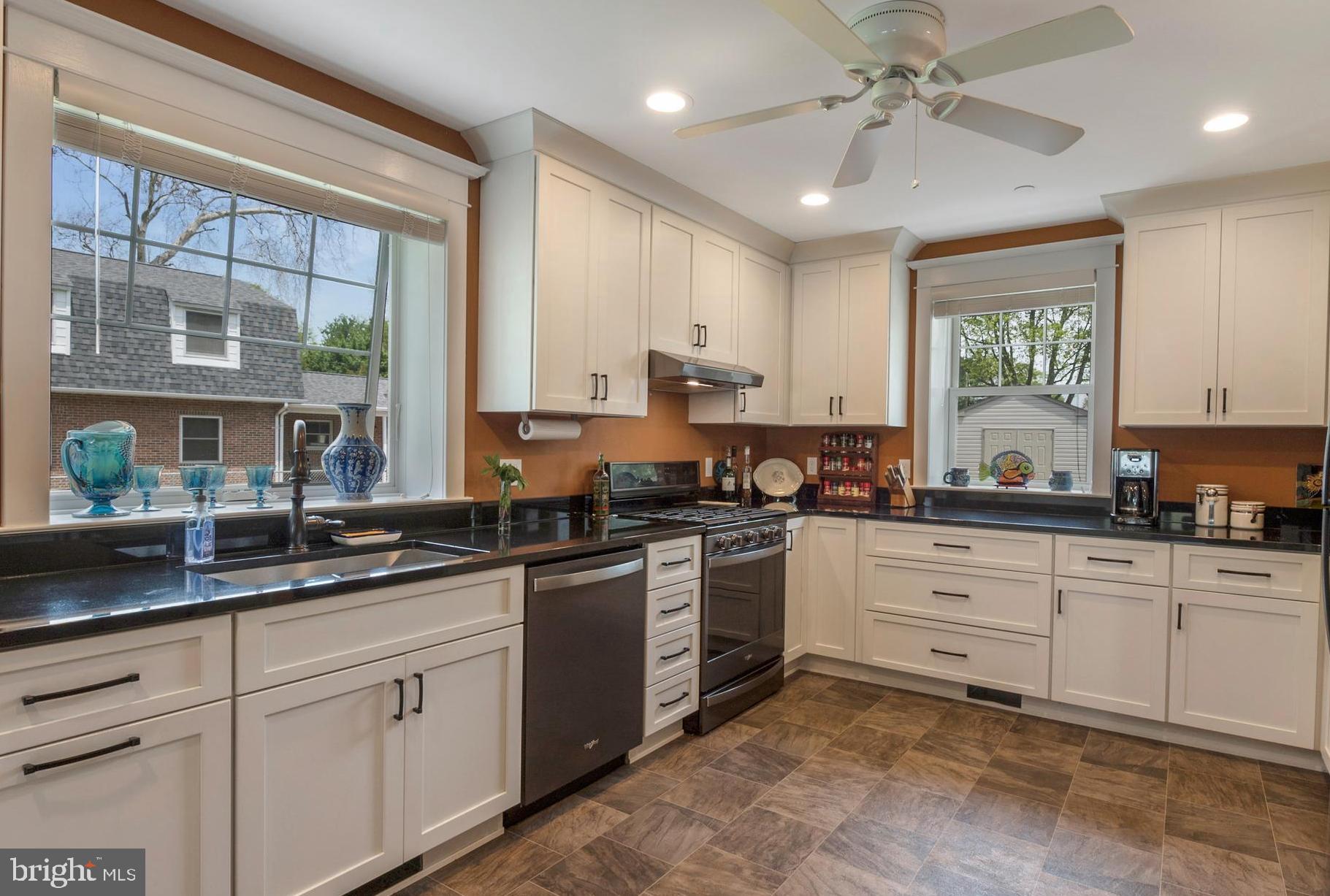 2111 Poplar Ridge Road Pasadena, MD 21122 - Photo 25 of 51 Gallery Image 25