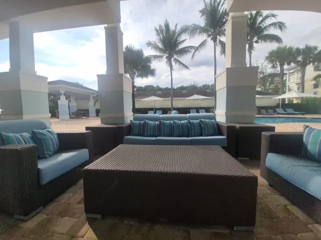 $1,950 | 3601 High Ridge Road, Unit 203, Boynton Beach, FL 33426