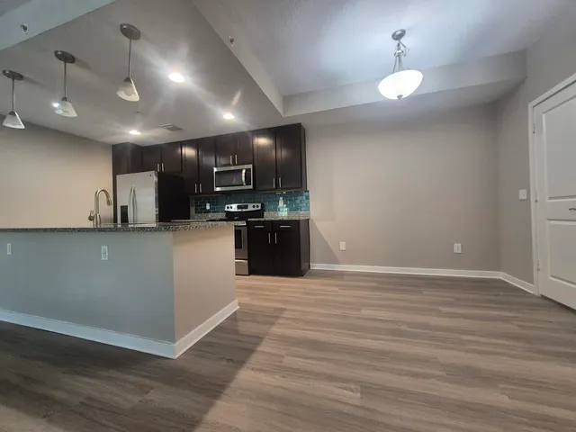 $1,950 | 3601 High Ridge Road, Unit 203, Boynton Beach, FL 33426