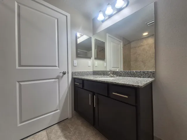 $1,950 | 3601 High Ridge Road, Unit 203, Boynton Beach, FL 33426