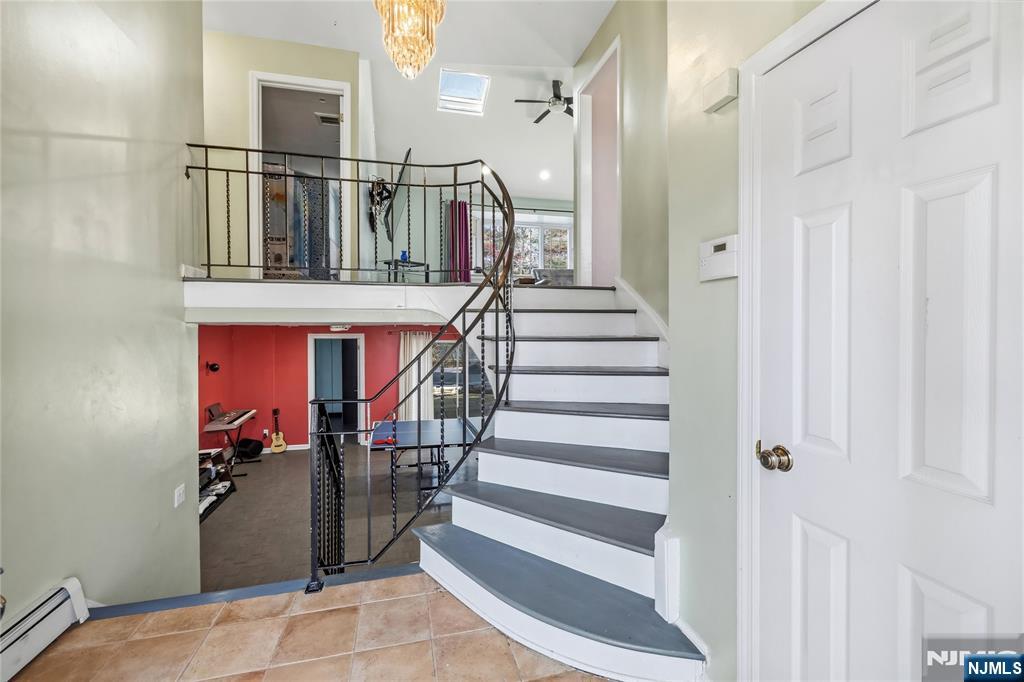 682 Floyd Street Englewood Cliffs, NJ 07632 - Photo 4 of 33 a view of entryway and hall