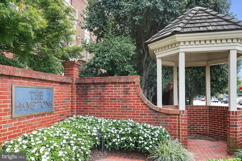 $4,900 | 1454 McLean Mews Court, McLean, VA 22101