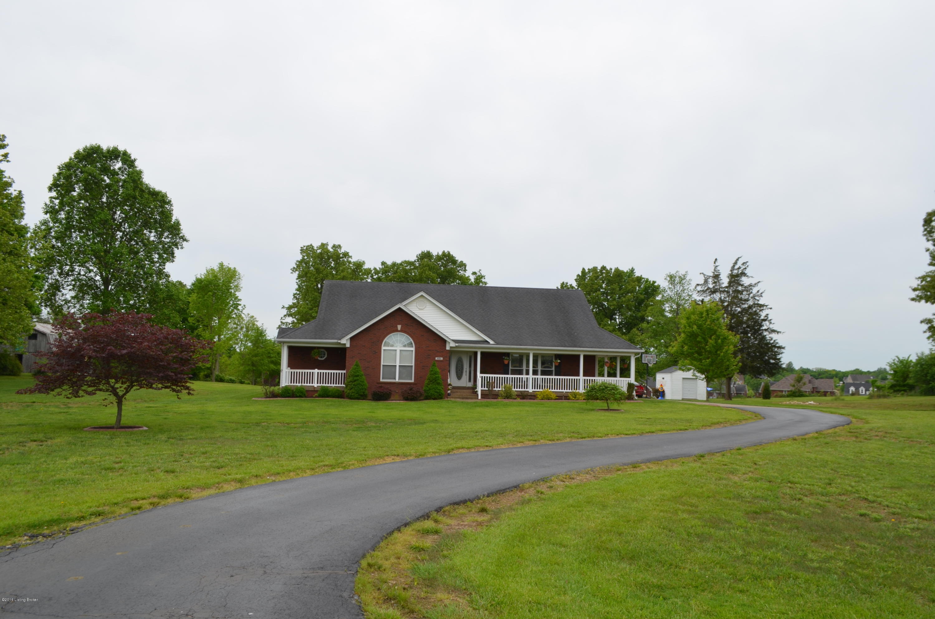 401 Sunshine Camp Road Shepherdsville, KY 40165 - Photo 1 of 17 DSC_1809