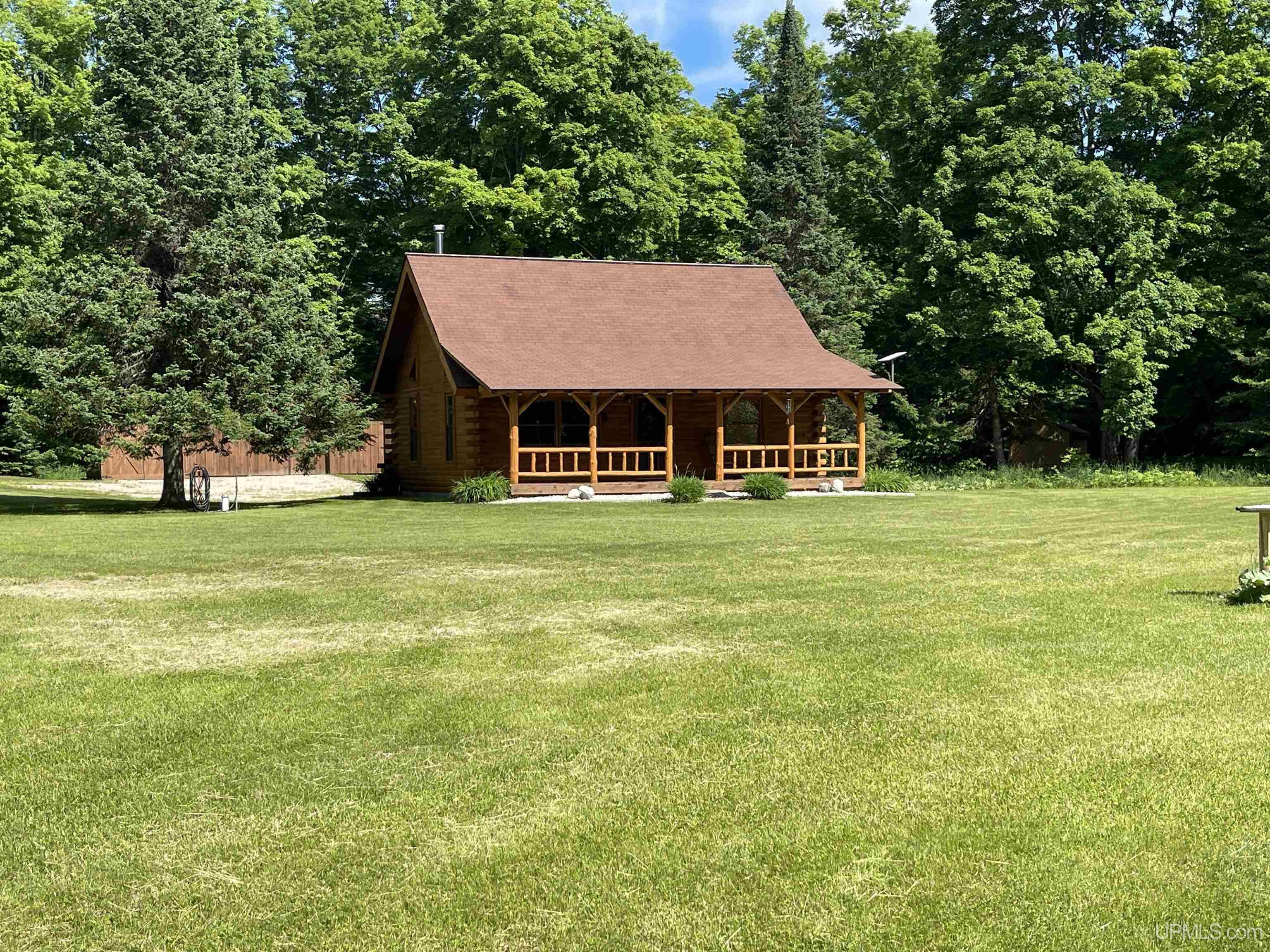 4702 North Banking Ground Road Germfask, MI 49836 - Photo 7 of 60