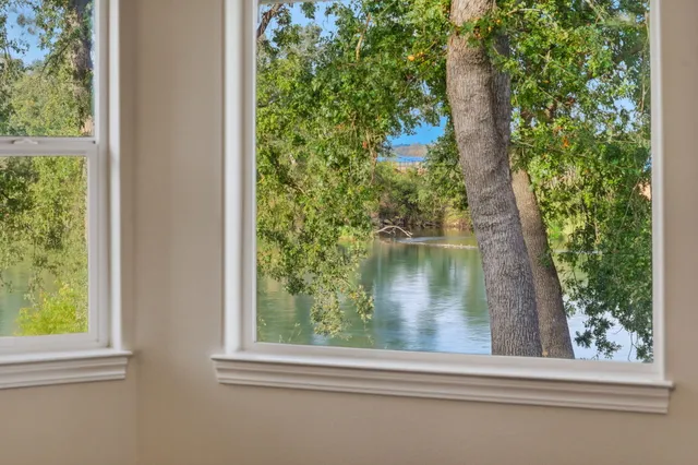 $1,099,000 | 22890 Blue Jay Lane, Anderson, CA 96007