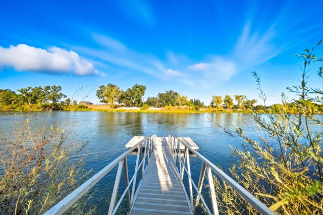 $1,099,000 | 22890 Blue Jay Lane, Anderson, CA 96007