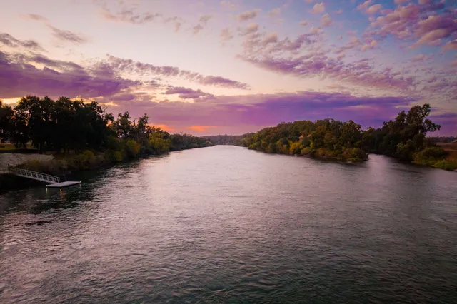 $1,099,000 | 22890 Blue Jay Lane, Anderson, CA 96007