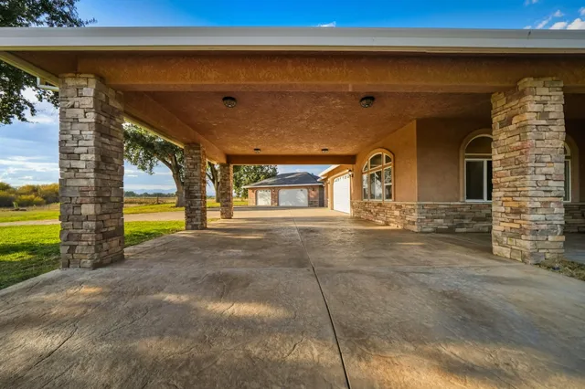 $1,099,000 | 22890 Blue Jay Lane, Anderson, CA 96007