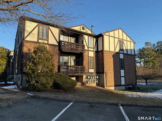$1,750 | 365 Mather Street, Unit 92, Hamden, CT 06514