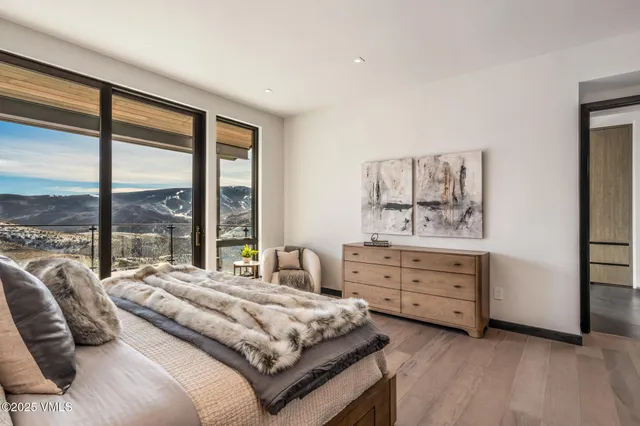 a view of a window in a room