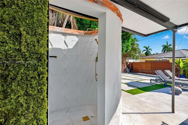 $10,500 | 800 Northeast 97th Street, Miami Shores, FL 33138