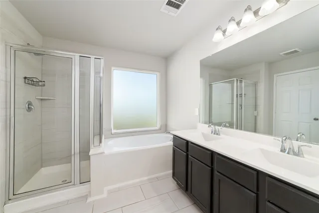 $2,700 | 14838 Ruddy Duck Lane, Houston, TX 77049