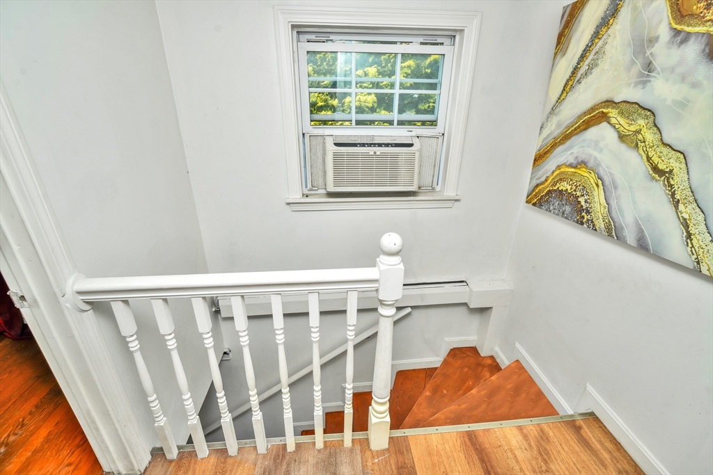 452 Tecumseh Street Fall River, MA 02721 - Photo 16 of 30