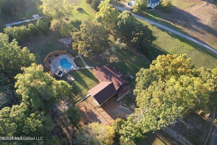 903 Shinault Road Byhalia, MS 38611 - Photo 3 of 28 20251024191726600359000000-o